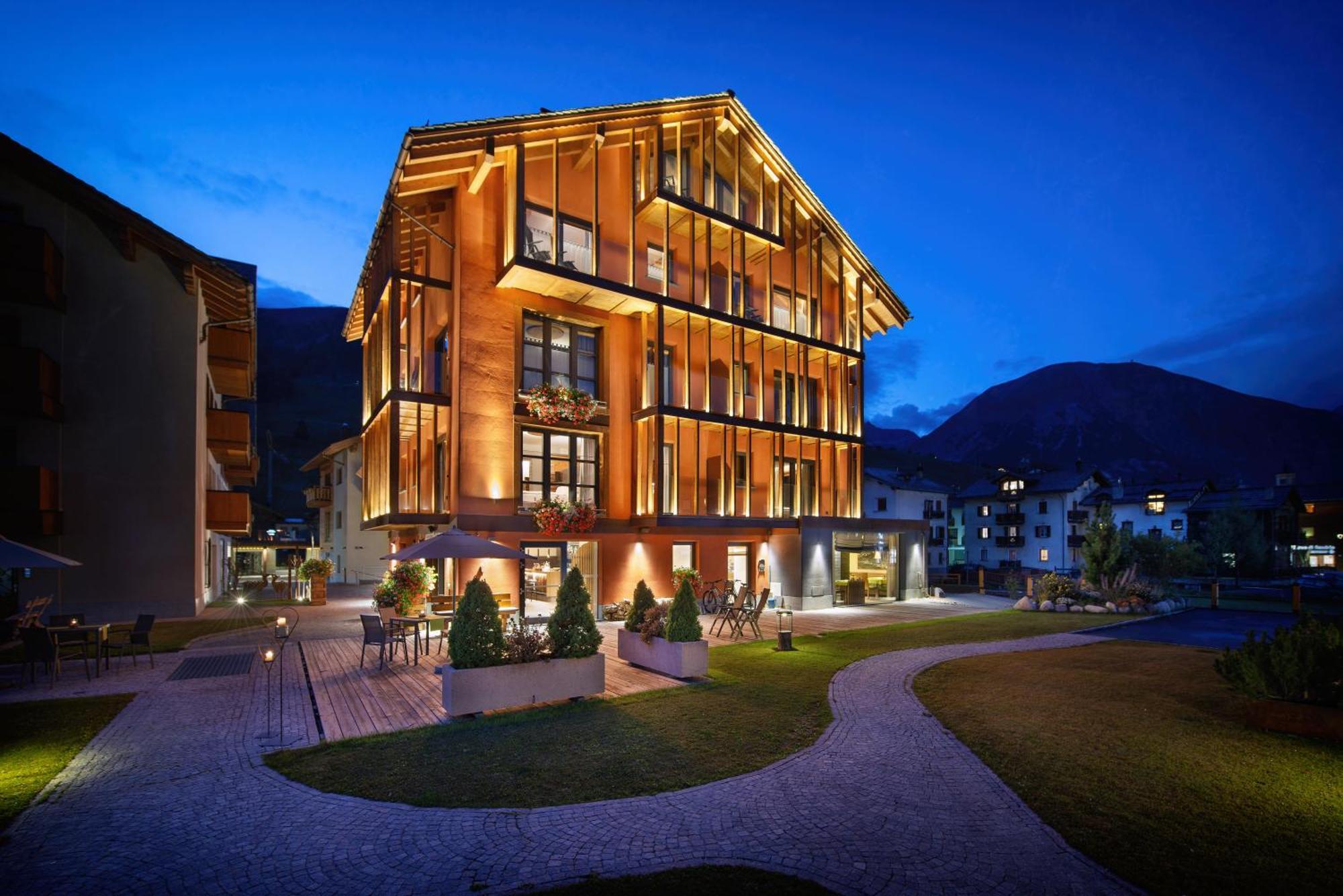 Hotel Roberta Alpine Adults Only Livigno Extérieur photo